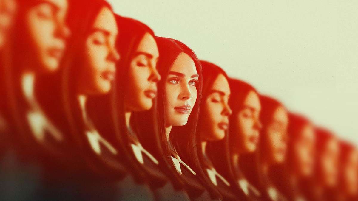 Megan Fox as a seductive killer robot