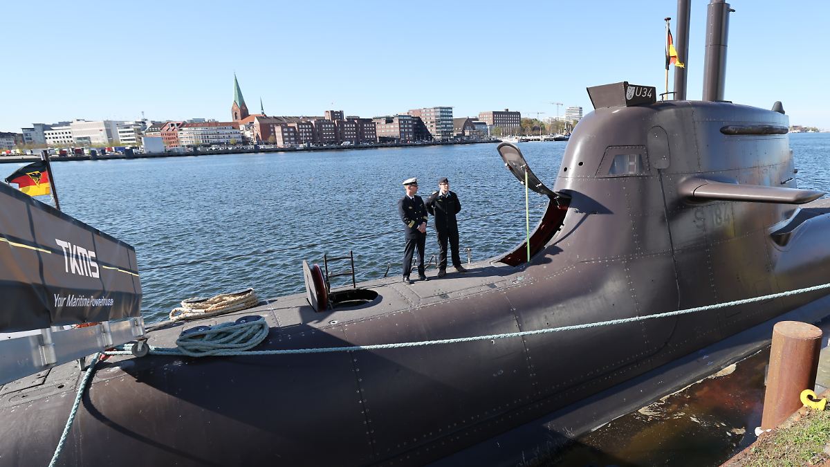 Canada wants to order up to twelve submarines from German shipyard TKMS