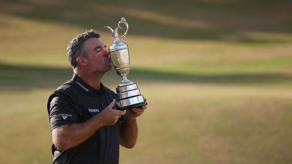 Fox celebrates British Open triumph and makes his children happy