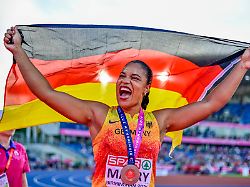 Athletics: Ball kicker Mabry wins first German medal at European Championships