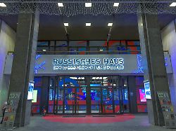 "Symbol of our weakness": politicians urge closure of the Russian house in Berlin