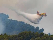 Violent forest fire in the Valencia region – simultaneous flooding on the Gold Coast